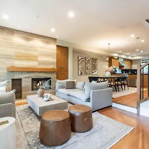 Fitzsimmons Walk By Outpost Holiday home